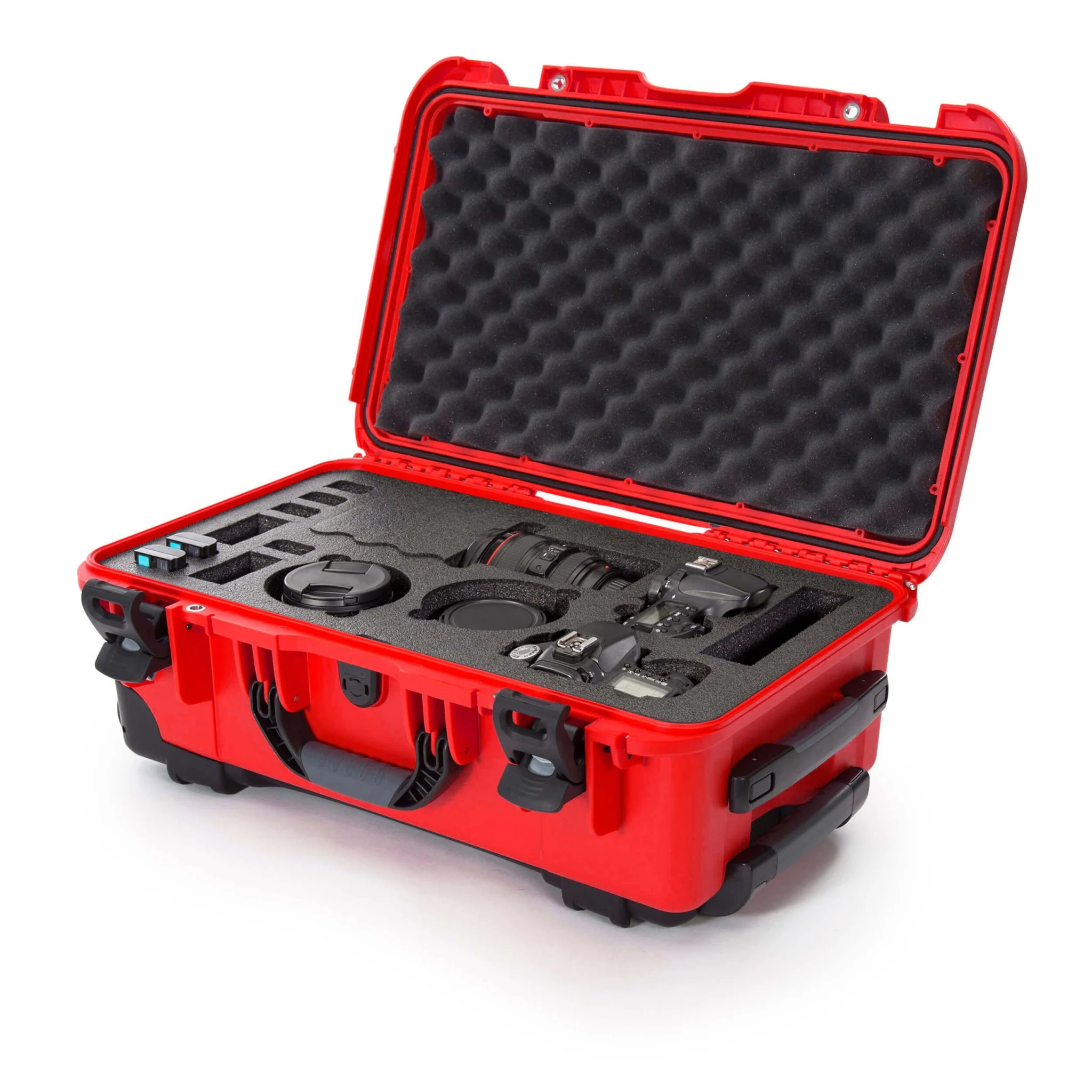 NANUK 935 DSLR Camera Case - Image 25