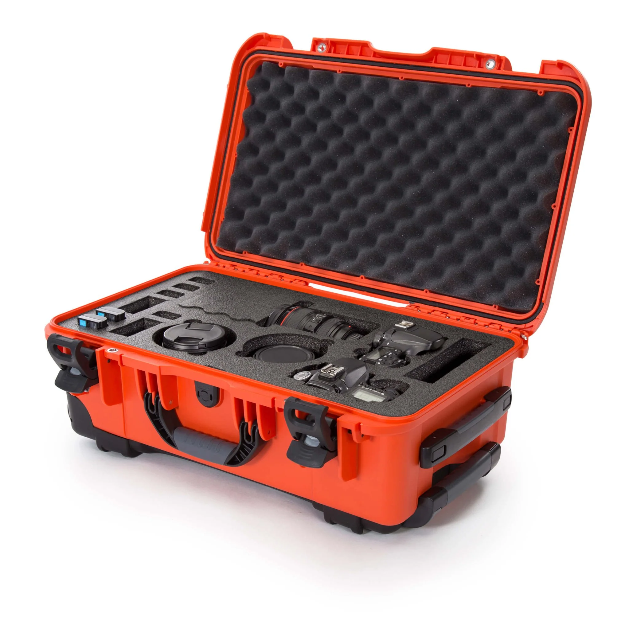 NANUK 935 DSLR Camera Case - Image 30